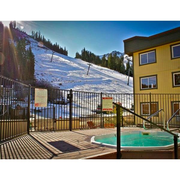 Red Wolf Lodge at Olympic Valley | RedWeek