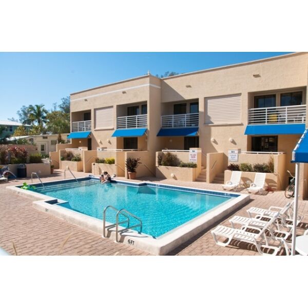 Umbrella Beach Resort RedWeek