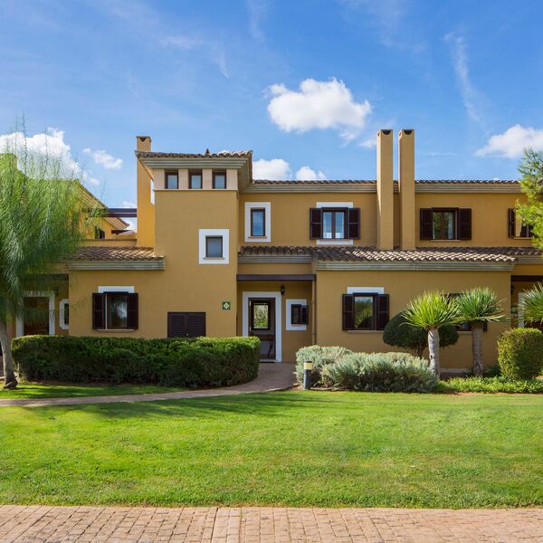 Marriott Vacation Club resort photo