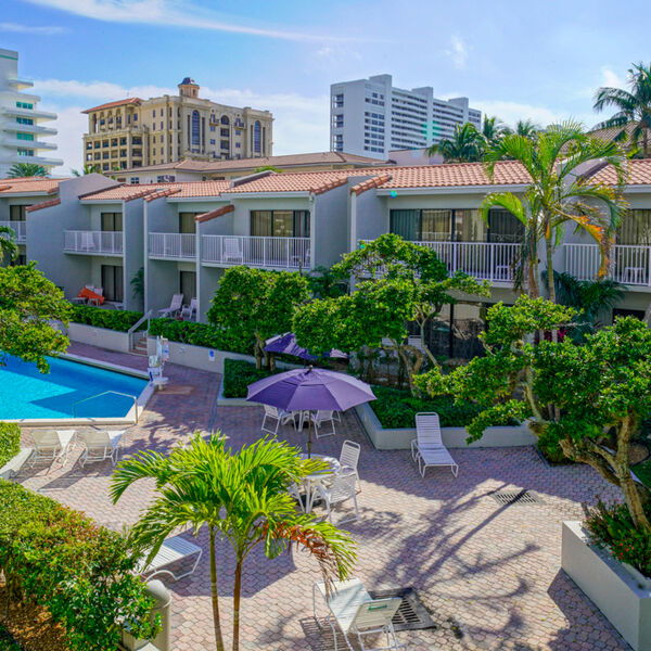 Club Absolute resort photo