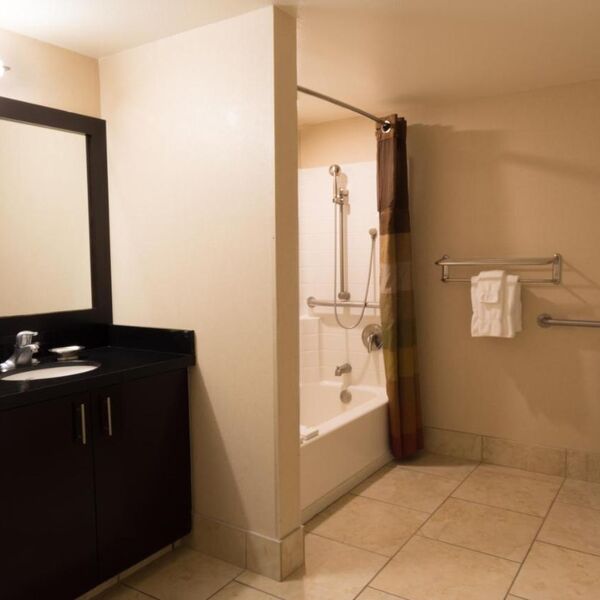 The Carriage House RedWeek