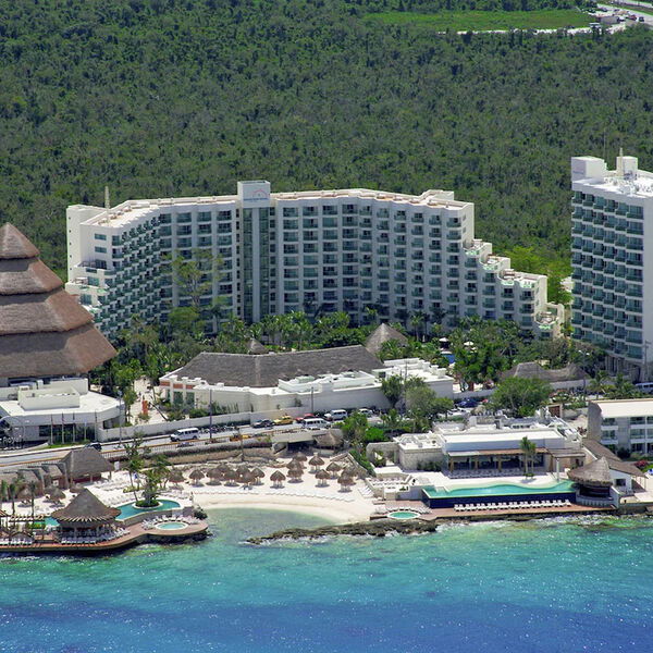 Sapphire Resorts resort photo