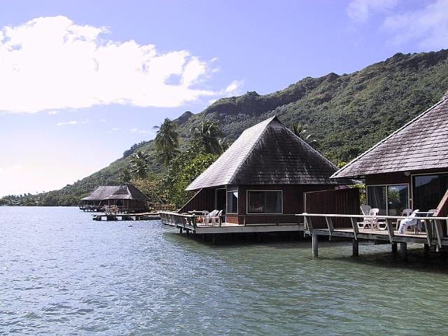 Club Bali Hai Moorea - Over water Bungalows