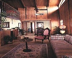 Driftwood Inn Resort - Unit Living Area