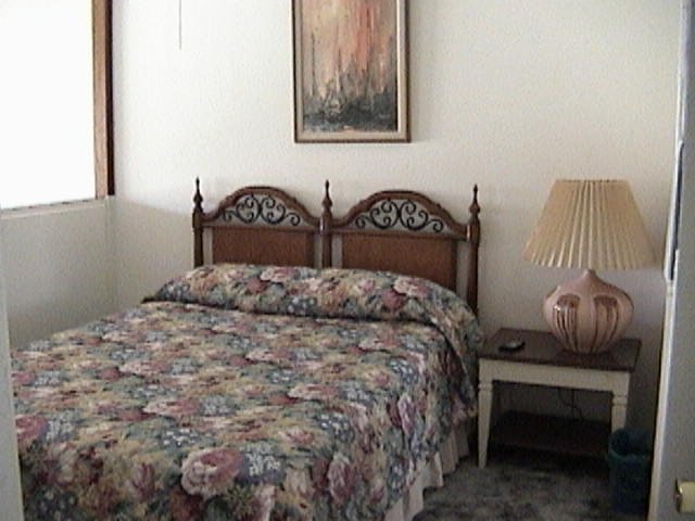 AU Naturel Florida Paradise Lakes Resort - Unit Bedroom