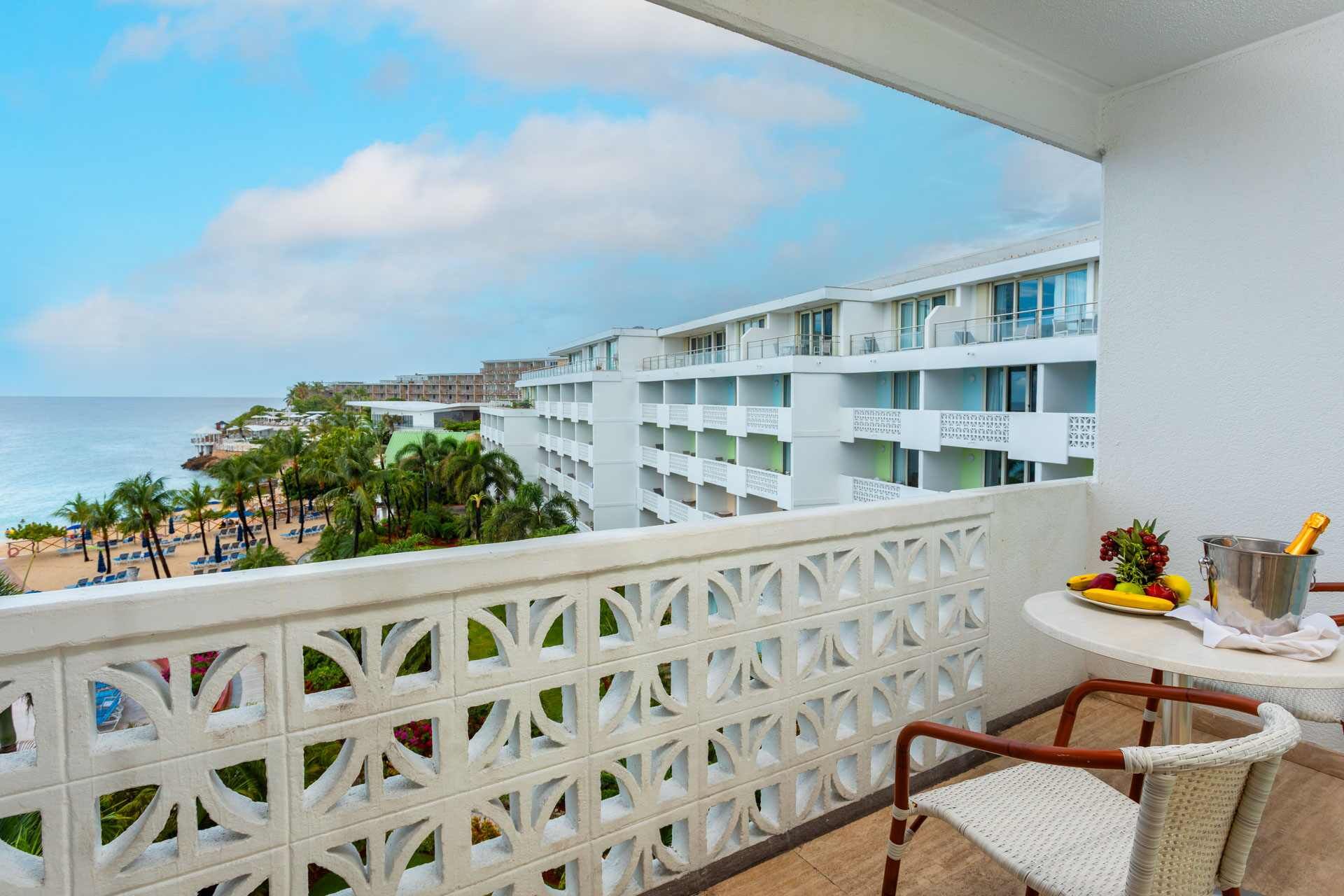 Islander Club Royal Islander Club la Plage | RedWeek
