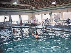 Kimberling Inn Resort & Vacation Club - Indoor Pool